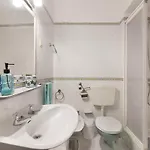 Caravela Apartment *
